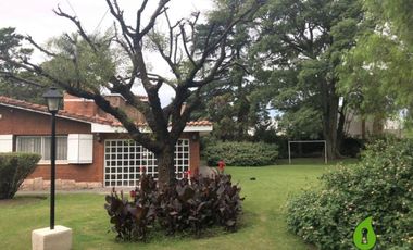 Casa en Venta de 3 Dor. | 8 Amb. B° San Alfonso - Villa Allende - Cba.