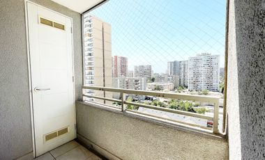 Luminoso y privado departamento en arriendo, San Miguel !!