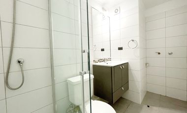 Luminoso y privado departamento en arriendo, San Miguel !!