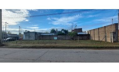 LOTE COMERCIAL B° ZAPIOLA