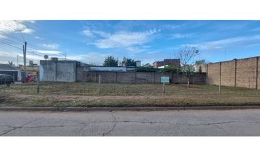 LOTE COMERCIAL B° ZAPIOLA
