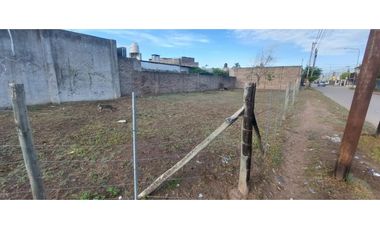 LOTE COMERCIAL B° ZAPIOLA