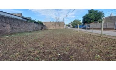 LOTE COMERCIAL B° ZAPIOLA