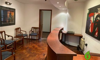 Departamento/Oficina de 3 Dormitorios en Nueva Córdoba