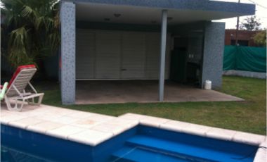 Casa ideal Comercial Mejor Zona de Av. Laplace. B° Villa Belgrano