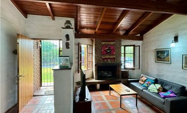 Casa en Venta en B° Villa Warcalde – zona norte Córdoba –