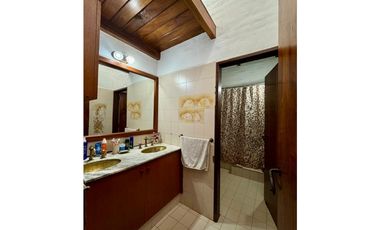 Casa en Venta en B° Villa Warcalde – zona norte Córdoba –