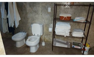 Casa en Venta de 4 Dor. | 6 Amb. Pileta. B° Urca - Córoba -