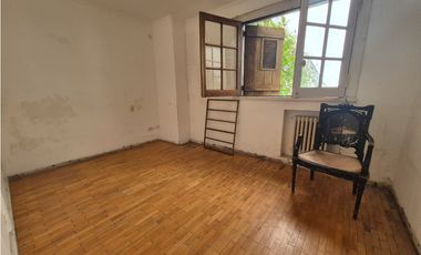 Casa a reciclar o demoler - Brown e Irigoyen - Vista a Plaza Mitre