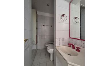 Casa a reciclar o demoler - Brown e Irigoyen - Vista a Plaza Mitre