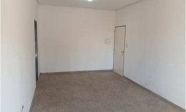 venta de departamento  LAS HERAS ESQUINA AV . MONTE CARLOS