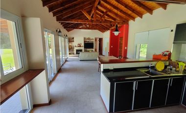 Hermosa Casa Chacras de Open Door Lote Central BC