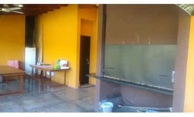 HERMOSA CASA EN EN EL BARRIO LAS CHACRAS DE OPEN DOOR , LUJAN