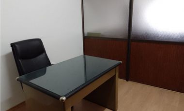 VENTA OFICINA  39 m2 Fte.V.CEVALLOS 200