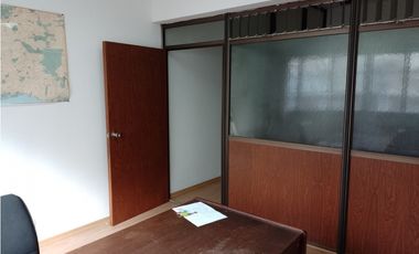 VENTA OFICINA  39 m2 Fte.V.CEVALLOS 200
