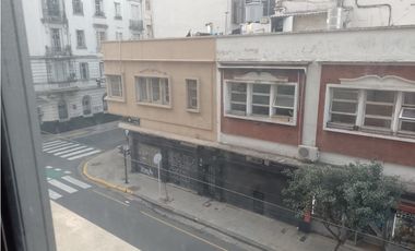 VENTA OFICINA  39 m2 Fte.V.CEVALLOS 200