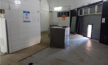 ALQUILER  LOCAL PARQUE PATRICIOS  CASEROS 2400 ESQ. ALBERTI