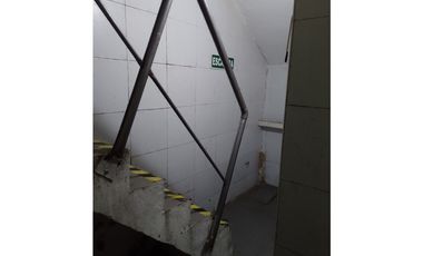 ALQUILER  LOCAL PARQUE PATRICIOS  CASEROS 2400 ESQ. ALBERTI