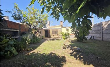 CASA EN VENTA - CORREDOR COMERCIAL