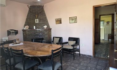 CASA EN VENTA - CORREDOR COMERCIAL