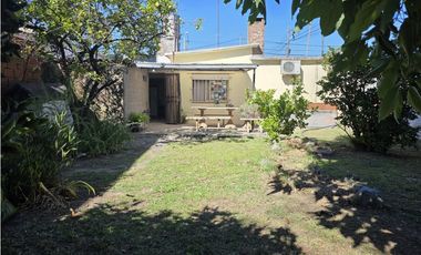 CASA EN VENTA - CORREDOR COMERCIAL