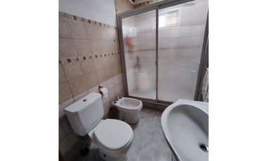 Casa y 2 Departamentos B° Lanusse