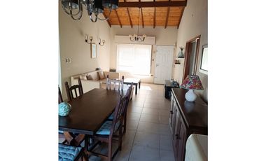 Hermosa Casa en Pontevedra Merlo Apta Credito