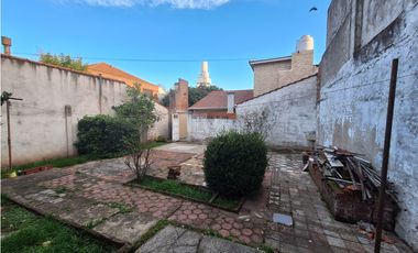 Casa 3 ambientes - Roca 4800