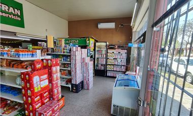 Dos Locales Centricos en Lujan
