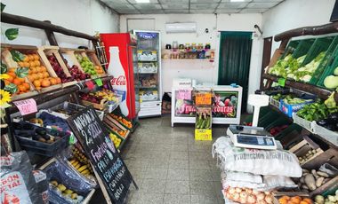 Dos Locales Centricos en Lujan
