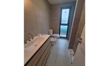 Arenas Chico - Casa a Estrenar 4 ambientes c/ piscina