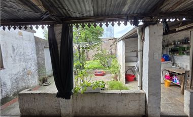 VENTA CASA B ZAPIOLA AL 2300