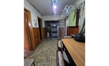 VENTA CASA B ZAPIOLA AL 2300