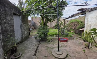 VENTA CASA B ZAPIOLA AL 2300