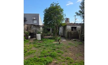 VENTA CASA B ZAPIOLA AL 2300