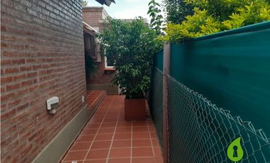 Casa Tres Dor. Pileta B° Cerrado San Alfonso II - Villa Allende - Cba.