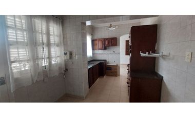 CASA CENTRICA EN VENTA