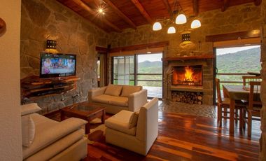 Casa Estilo Cabaña en Aldea de Montaña  -Valle de Calamuchita, Córdoba