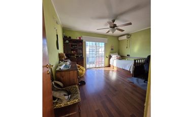 CASA EN VENTA-LORENZO CASEY