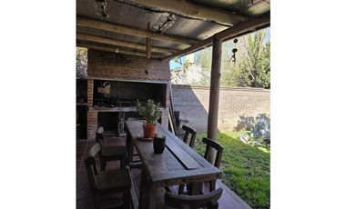 CASA EN VENTA-LORENZO CASEY