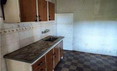 Casa Comercial Lujan a Reciclar