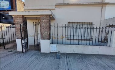 Casa Comercial Lujan a Reciclar