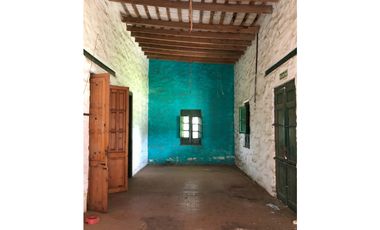 Casa antigua en Venta s/ Av. Ricardo Rojas - z. norte Córdoba -