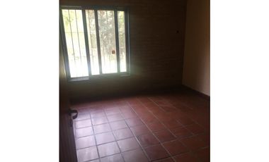 Casa Dos Dormitorios. Pileta y Quincho - Arguello – Zona norte Córdoba