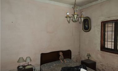 Casa Antigua Centrica a Reciclar