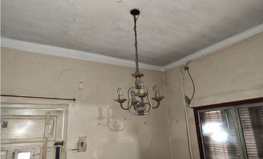 Casa Antigua Centrica a Reciclar