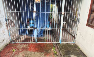 Casa Antigua Centrica a Reciclar