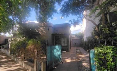 Antigua sobre Av España