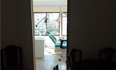 TRIBUNALES ALQUILER CONSULTORIO ODONTOLOGICO INSTALADO