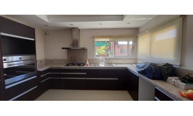 HERMOSA CASA EN VENTA
